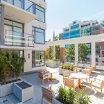 Sparkling Gem And Brand New Condo In The Heart Of The City